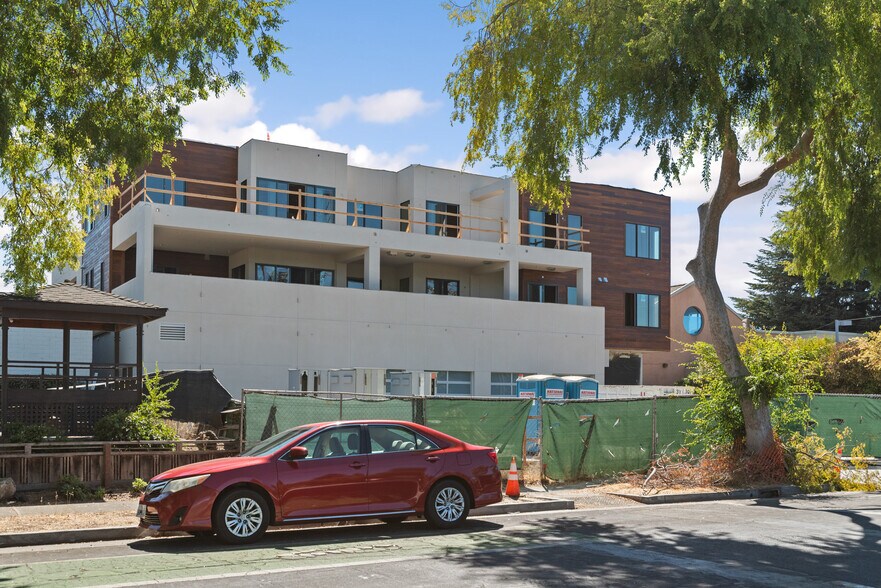 More Photos Of 4115 El Camino Real, Palo Alto Storefront Retail Office For Sale