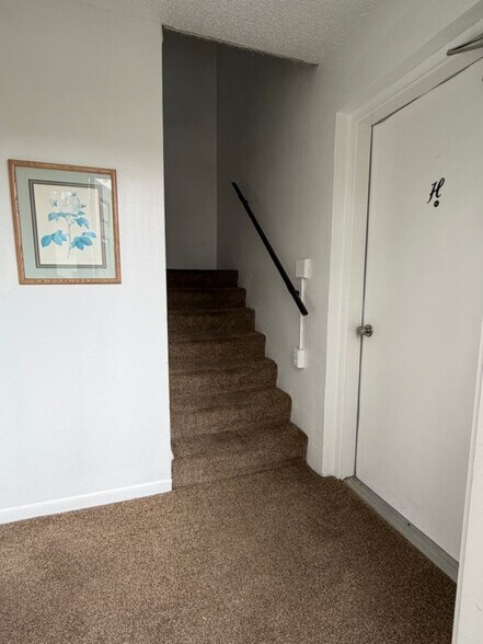 More Photos Of 2419 SE 16th Ave, Ocala Multifamily For Sale