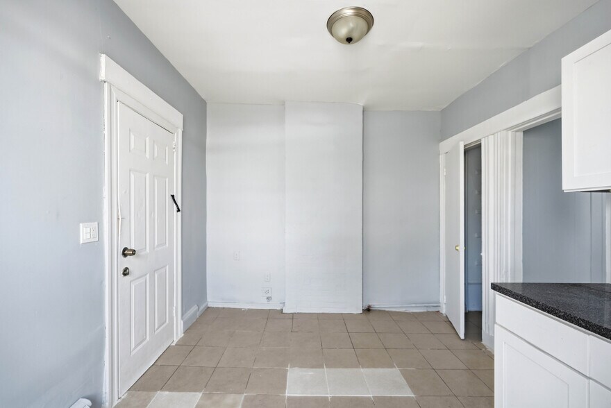 More Photos Of 4 Convent Ave, Yonkers Apartments For Sale
