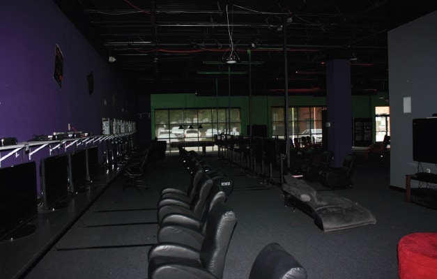 More Photos Of 200-280 Nottingham Dr, Cary Freestanding For Lease