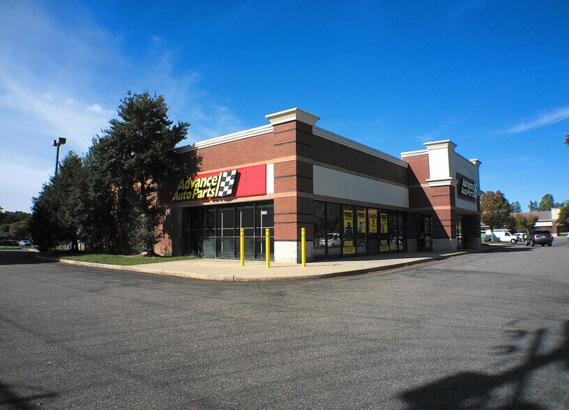 More Photos Of 3450-3540 Pump Rd, Richmond Unknown For Lease