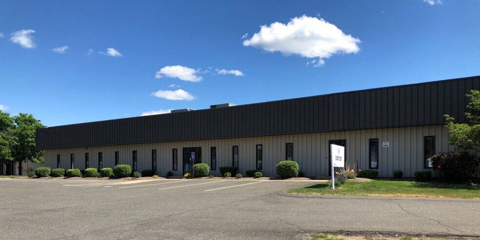 More Photos Of 21 Industrial Dr, South Hadley Manufacturing For Lease
