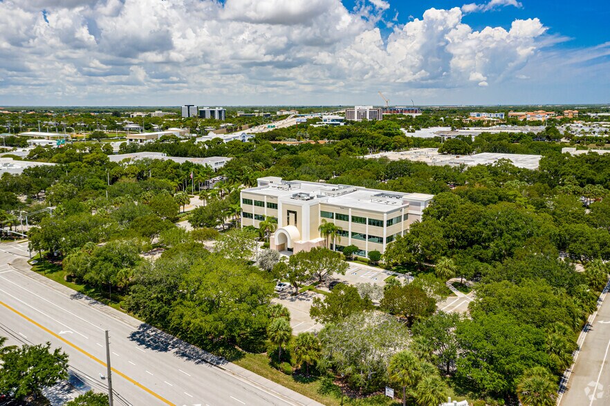 More Photos Of 4750 E Park Dr, Palm Beach Gardens Office For Lease