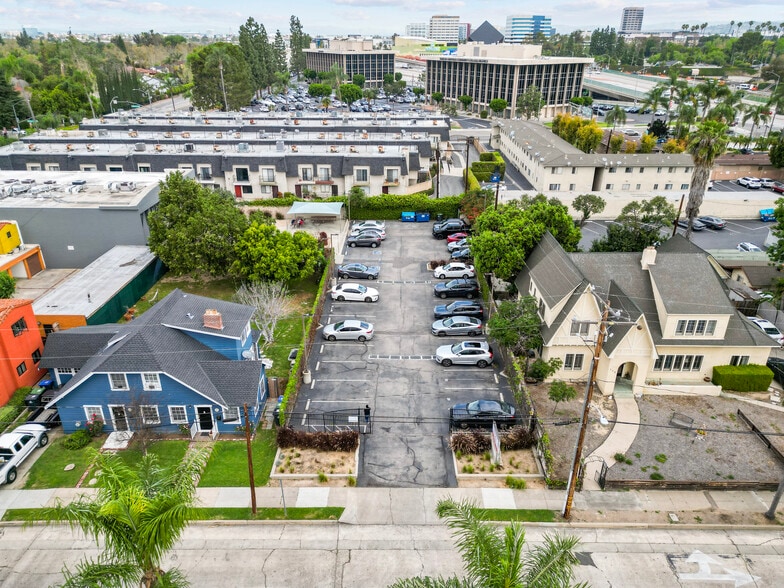 More Photos Of 2215 N Broadway, Santa Ana Medical For Sale