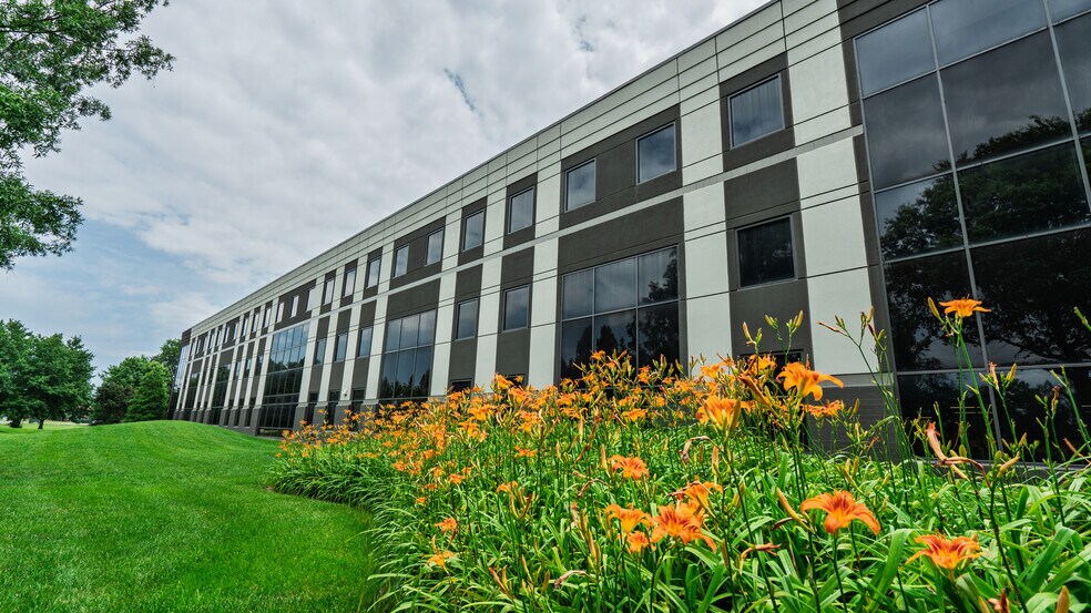 More Photos Of 9931 Corporate Campus Dr, Louisville Office For Sale