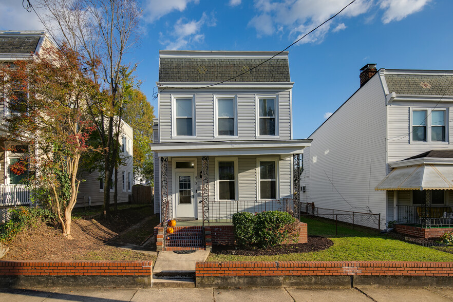 Primary Photo Of 913 N 35th St, Richmond Apartments For Sale