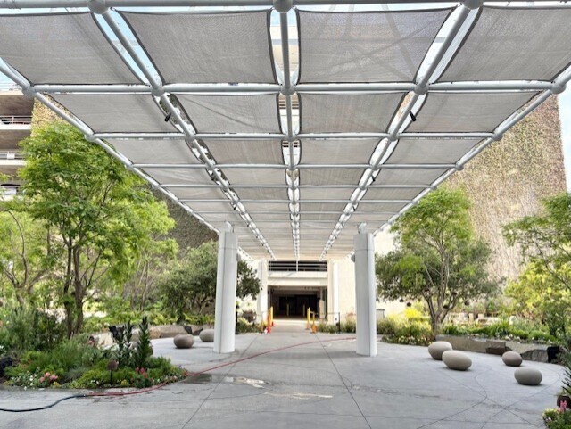 More Photos Of 5200 W Century Blvd, Los Angeles Office For Lease