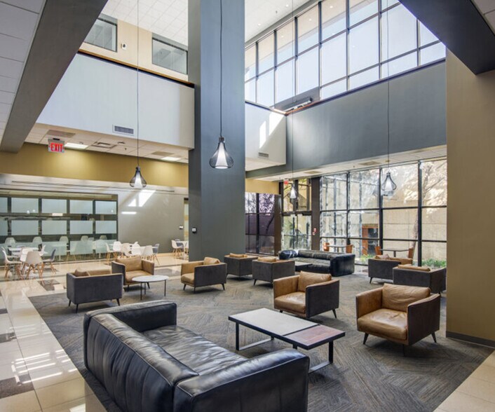 More Photos Of 2727 Lyndon B Johnson Fwy, Farmers Branch Coworking Space