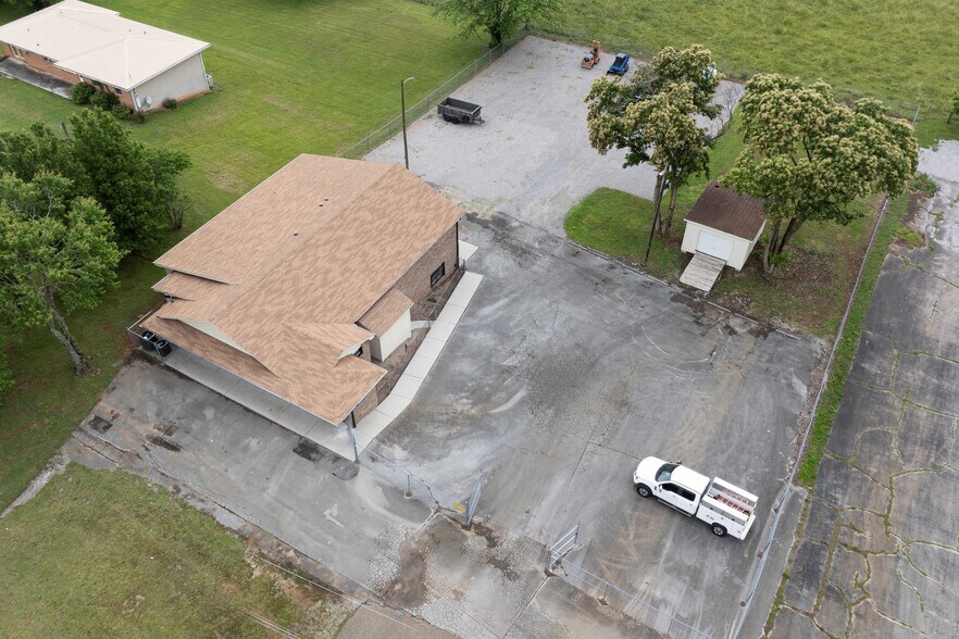 More Photos Of 10022 Rutledge Pike, Knoxville Medical For Sale