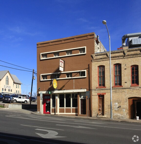 More Photos Of 607 San Jacinto Blvd, Austin Storefront For Sale