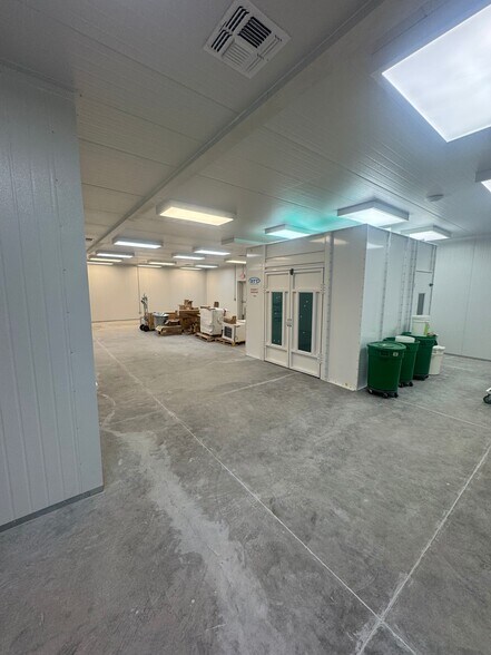 More Photos Of 5750 DENALI Ln, Caliente Manufacturing For Sale