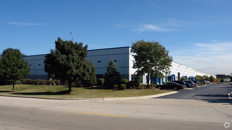 Primary Photo Of 1 Timber Ct, Bolingbrook Warehouse For Lease