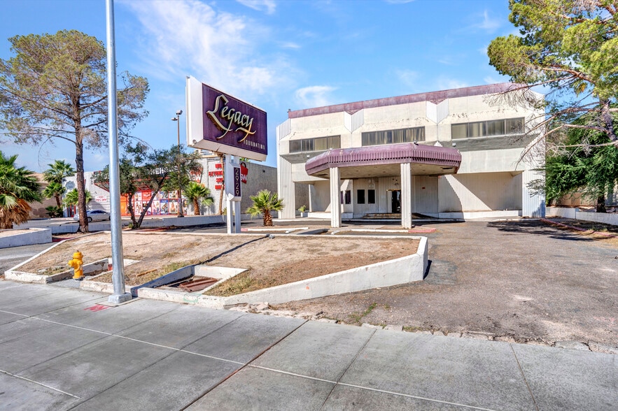 More Photos Of 2929 S Maryland Pky, Las Vegas Medical For Sale