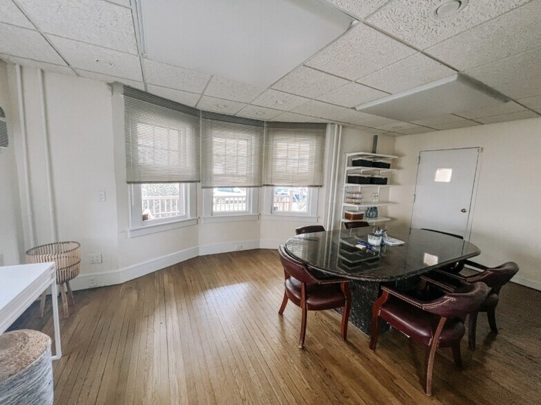 More Photos Of 136 Saint Paul St, Westfield Office Residential For Lease