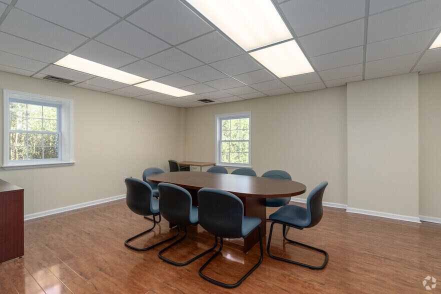 More Photos Of 61 Cassatt Ave, Berwyn Office Residential For Sale