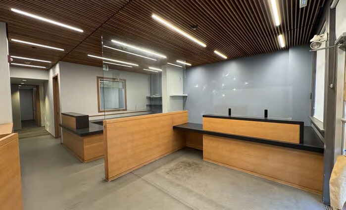 More Photos Of 401-405 Powell St, Vancouver Apartments For Lease