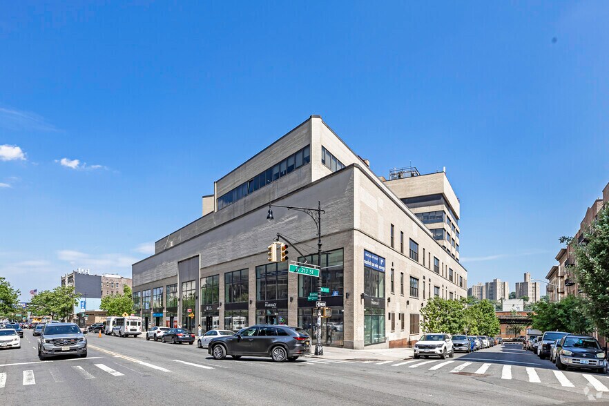 More Photos Of 5030 Broadway, New York Office For Lease