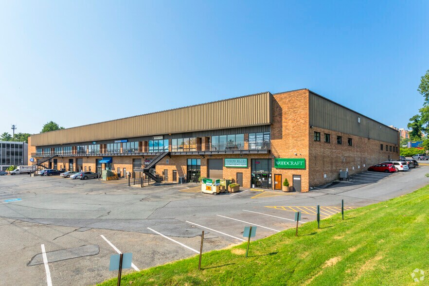 More Photos Of 11910 Parklawn Dr, Rockville Flex For Lease