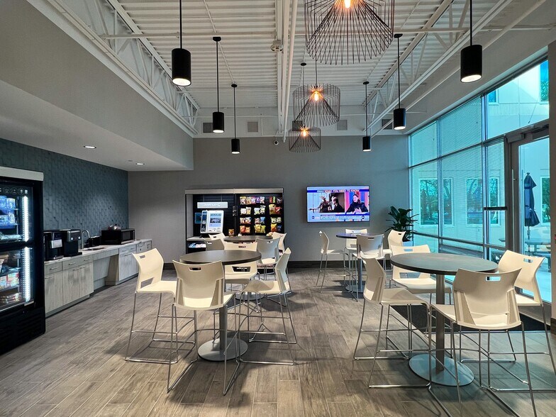 More Photos Of 2806 W Bitters Rd, San Antonio Office For Lease
