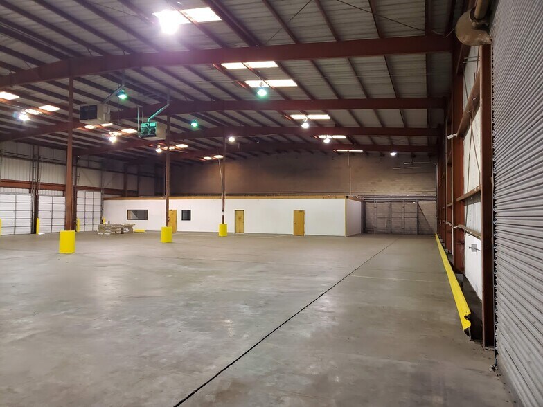 More Photos Of 3574 Argonne Ave, Norfolk Warehouse For Lease