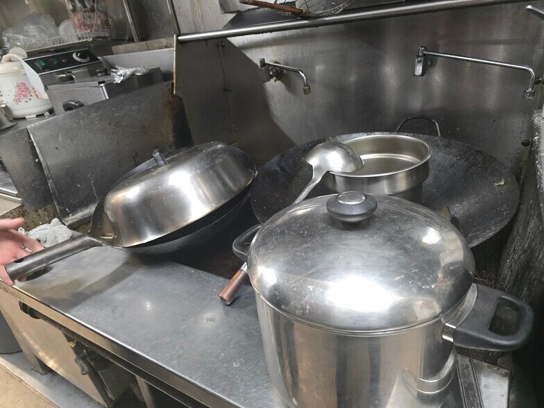 More Photos Of 6001 Upland St, Philadelphia Storefront For Lease