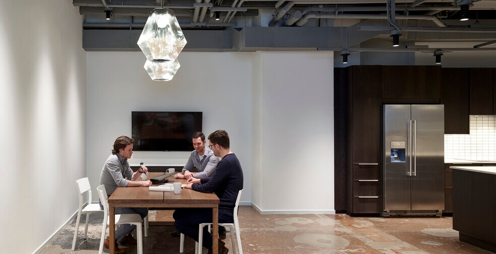 More Photos Of 1217 Main St, Dallas Loft Creative Space For Lease