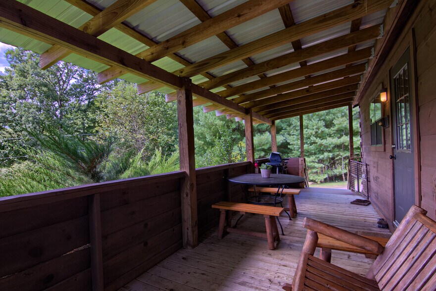 More Photos Of 5830 NC 209 Hwy, Hot Springs Specialty For Sale