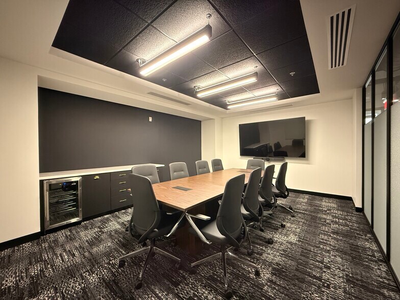 More Photos Of 159 4th Ave N, Nashville Coworking Space