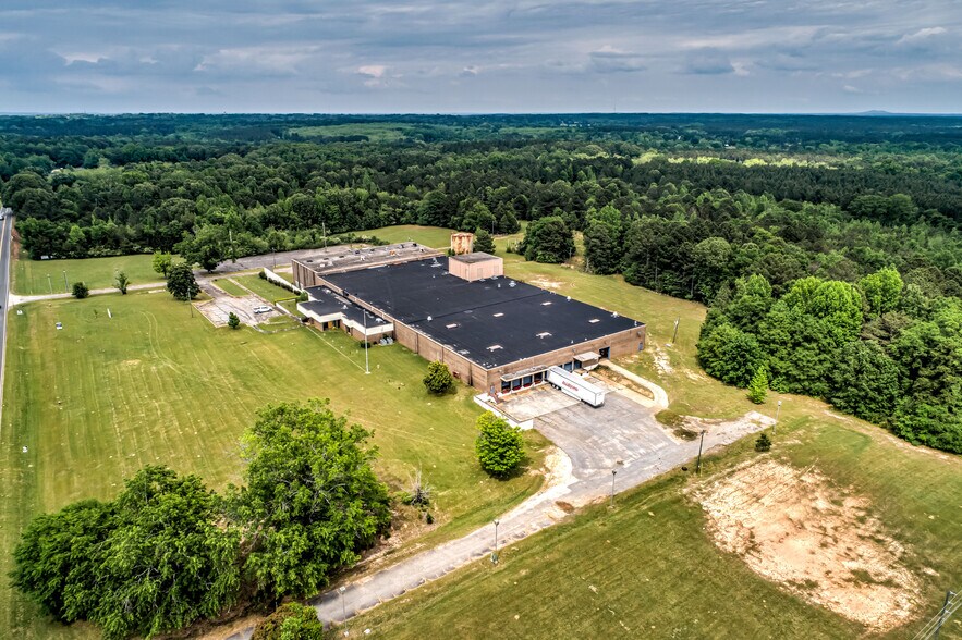 More Photos Of 1664 Sharon Rd, Washington Warehouse For Sale