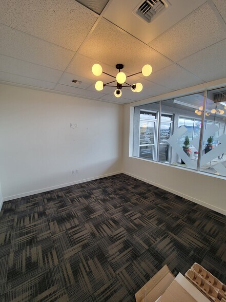 More Photos Of 711 Vandercook Way, Longview Storefront For Lease