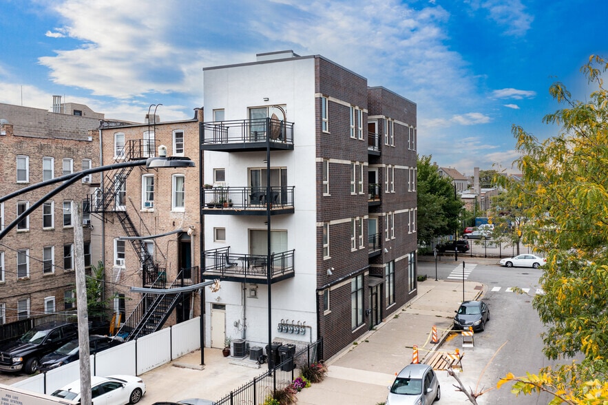 More Photos Of 1701 S Racine Ave, Chicago Apartments For Sale