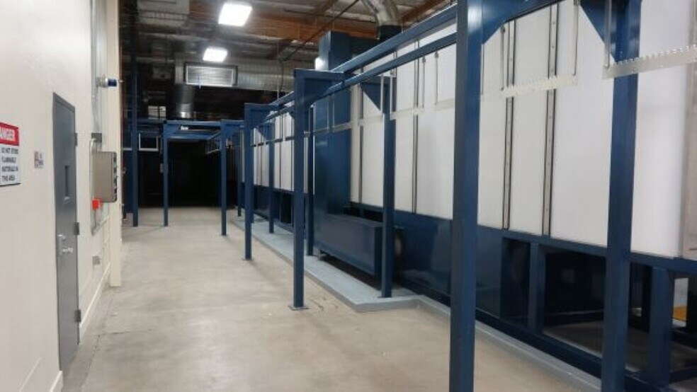 More Photos Of 2400 S Roosevelt St, Tempe Warehouse For Sale