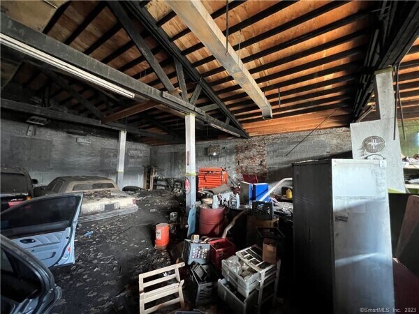 More Photos Of 639 Windsor St, Hartford Auto Repair For Sale