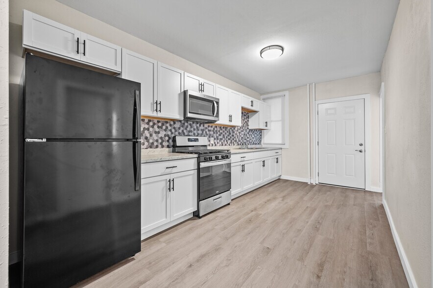 More Photos Of 1119-1201 N Underhill St, Peoria Apartments For Sale