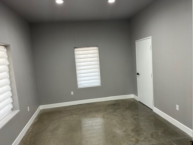 More Photos Of 218 County Road 306 rd, Seminole Office For Lease