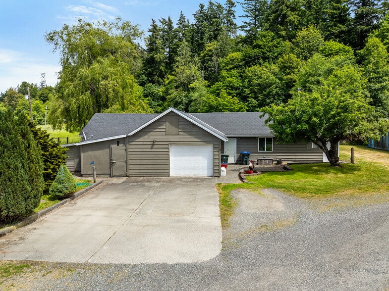 More Photos Of 4250 Dewey Rd, Bellingham Specialty For Sale