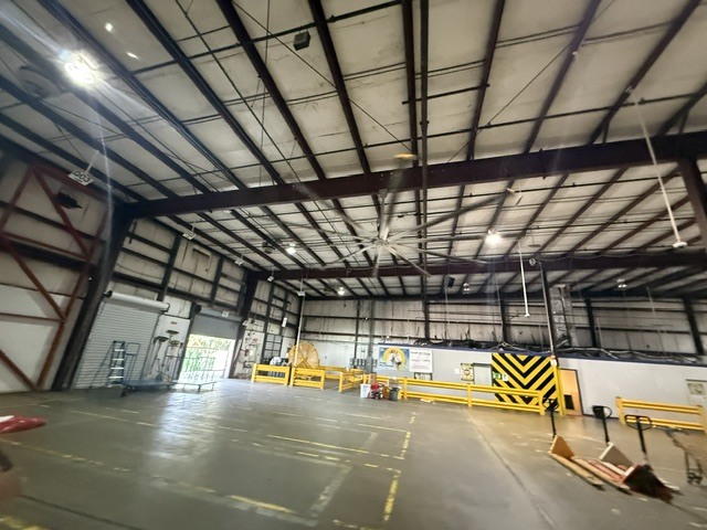 More Photos Of 7801 Sears Blvd, Pensacola Distribution For Lease