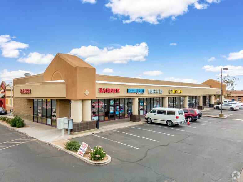 More Photos Of 18631 19th Ave, Phoenix Unknown For Lease