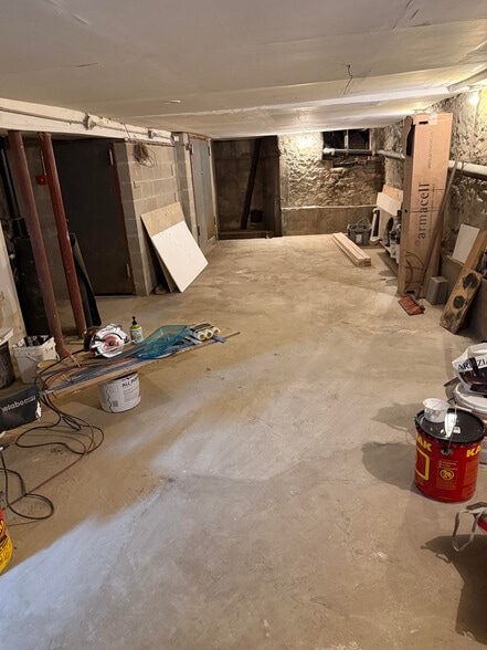 More Photos Of 389 2nd Ave, New York Storefront Retail Office For Lease
