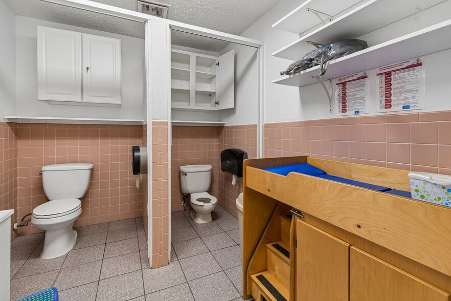 More Photos Of 4001 Skipper Rd, Tampa Schools For Sale