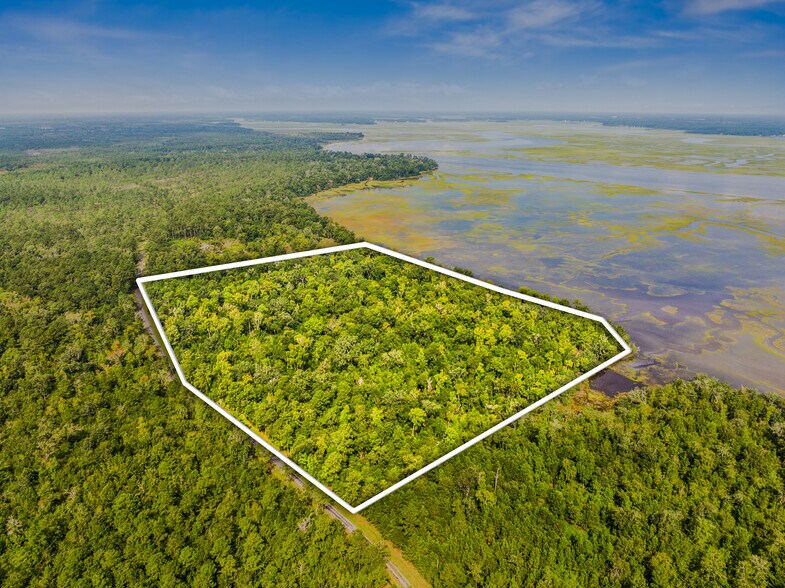 More Photos Of 2640 Sunbury Rd, Midway Land For Sale