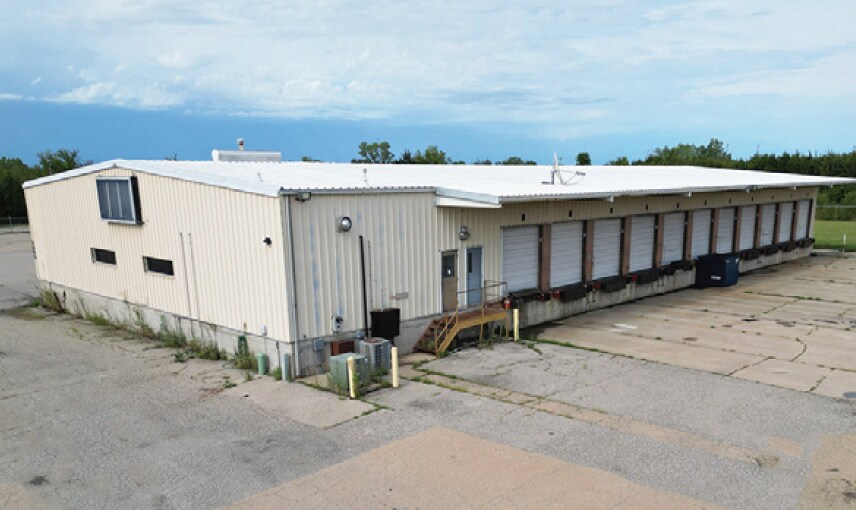 More Photos Of 2000 SE Rice Rd, Topeka Truck Terminal For Lease