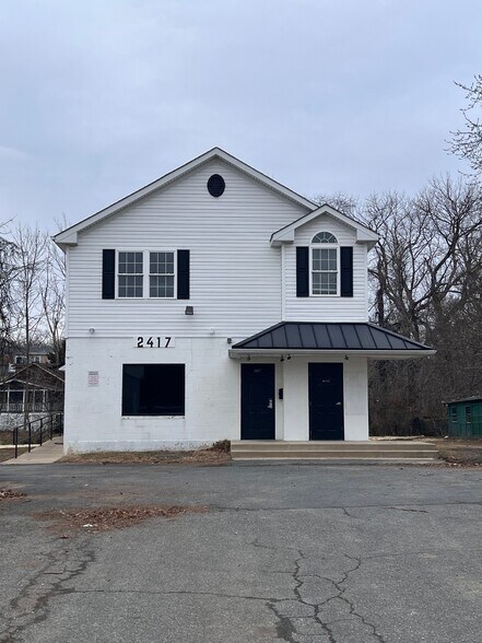 More Photos Of 2419 W Newport Pike, Wilmington Storefront Retail Office For Lease