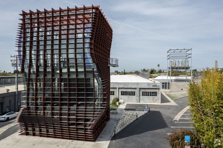 Primary Photo Of 3583-3585 Hayden Ave, Culver City Office For Lease