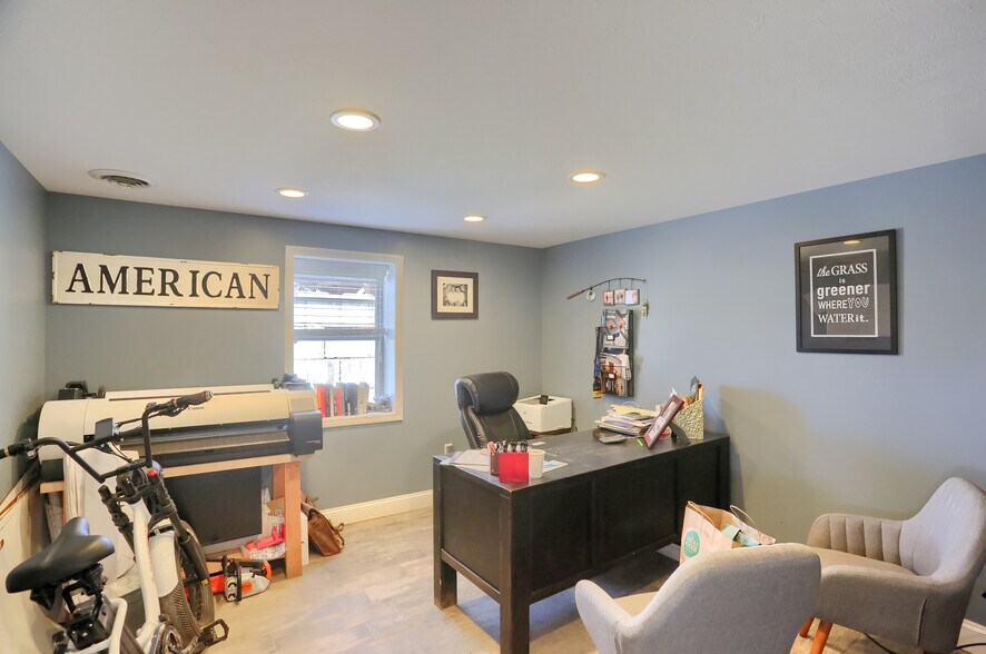 More Photos Of 115 W Main St, Evans City Freestanding For Sale