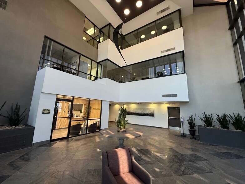 More Photos Of 4602 N 16th St, Phoenix Medical For Lease