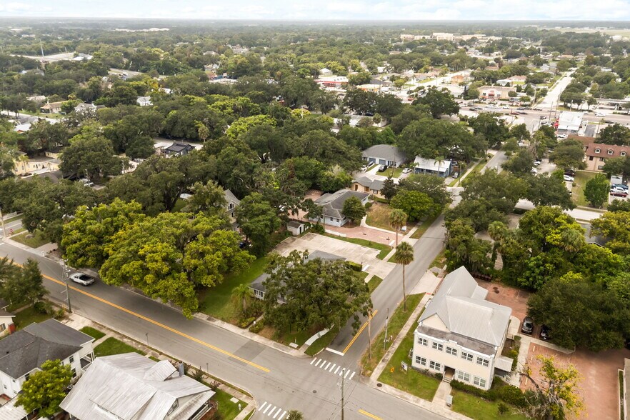 More Photos Of 104 S Clyde Ave, Kissimmee Office For Sale