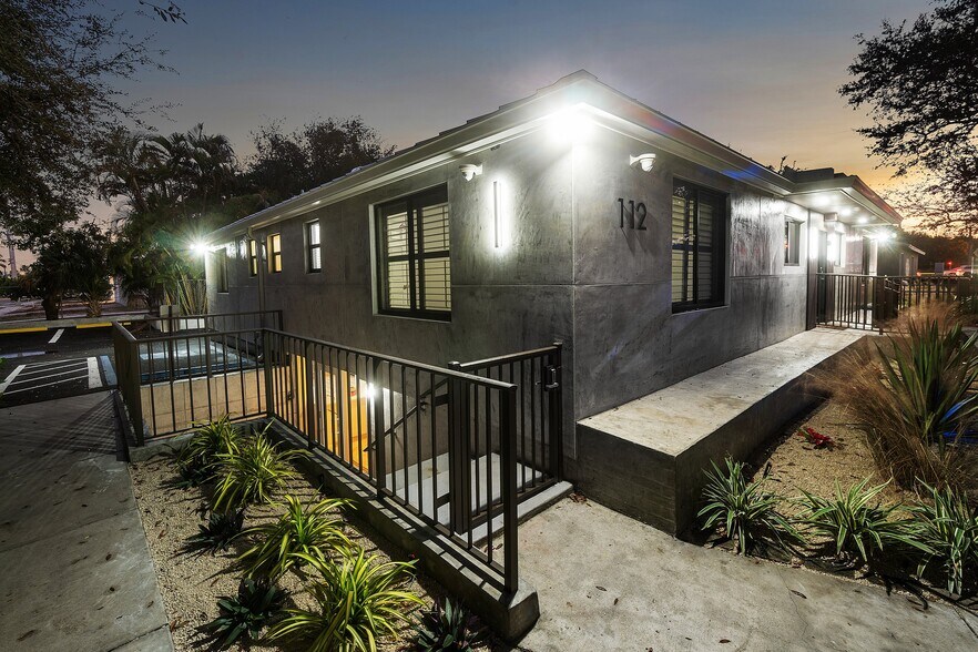 More Photos Of 112 SE 10th St, Delray Beach Office Residential For Lease