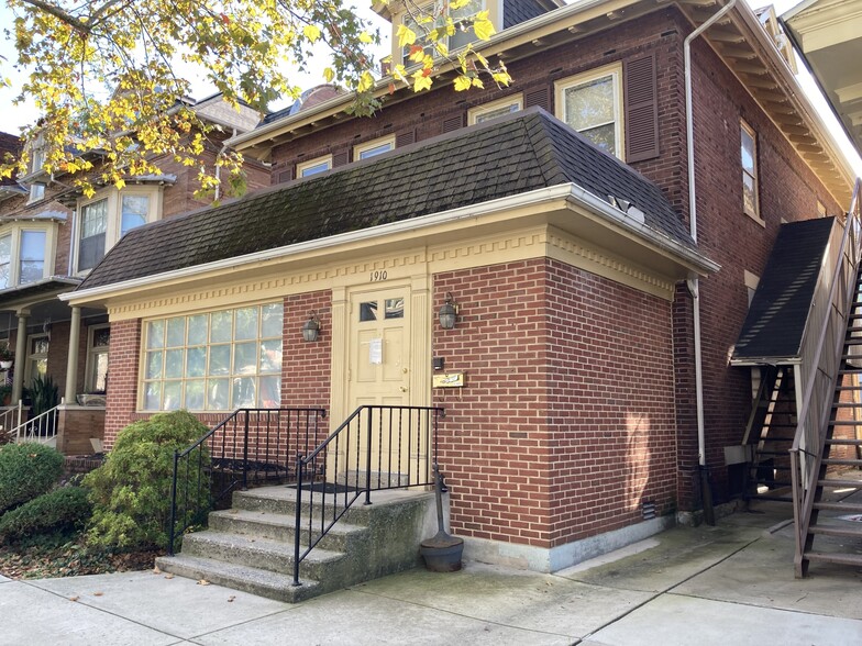 Primary Photo Of 1910 N 2nd St, Harrisburg Office Residential For Sale