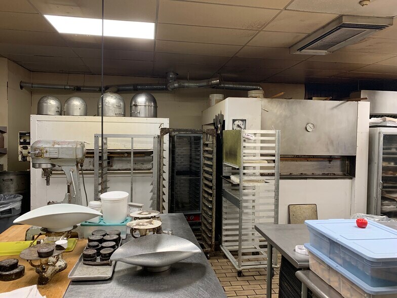 More Photos Of 233 Morton Ave, Folsom Freestanding For Sale